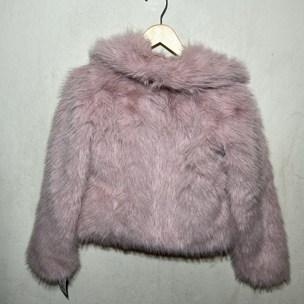 Girl’s Short Faux Fur Pink Jacket NWT - Picture 5 of 6